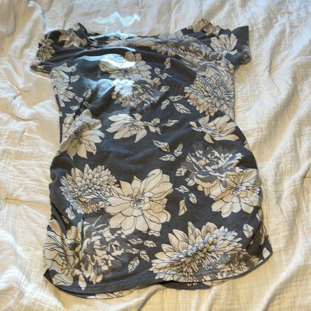 Maternity shirt wide neck
